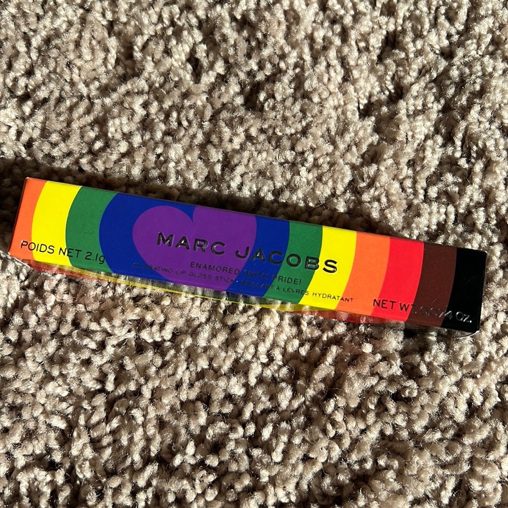 Enamored (With Pride) Dazzling Lip Lacquer Lipgloss - Marc Jacobs Beauty